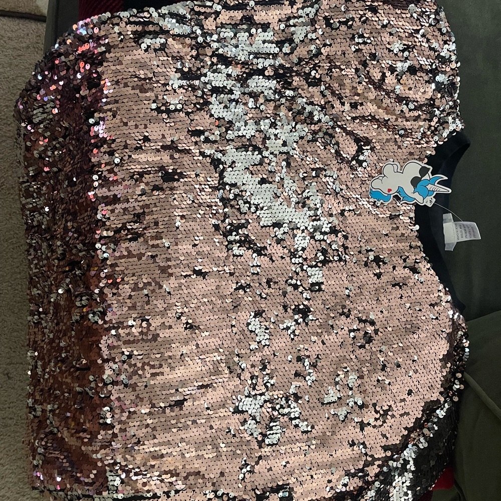 Rose gold and silver sequined top! *UPDATED* pictures for length.